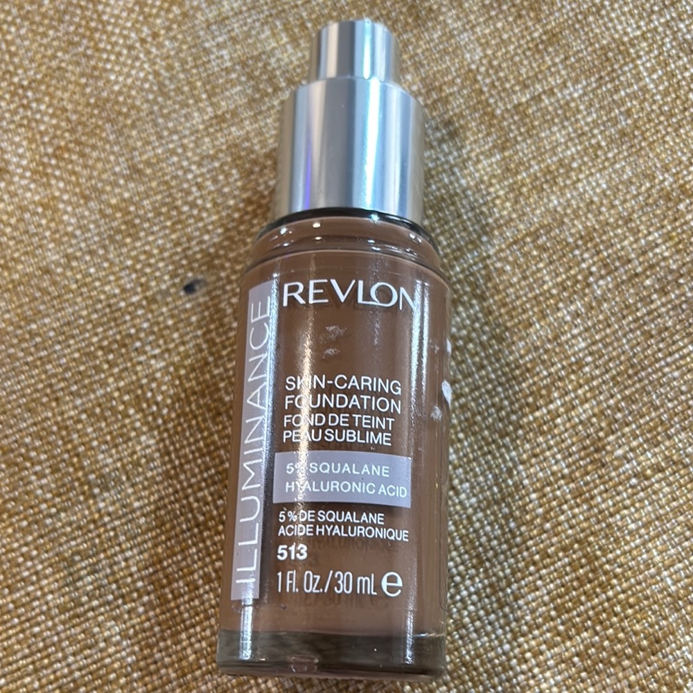 Revlon Illuminance Skin-Caring Foundation